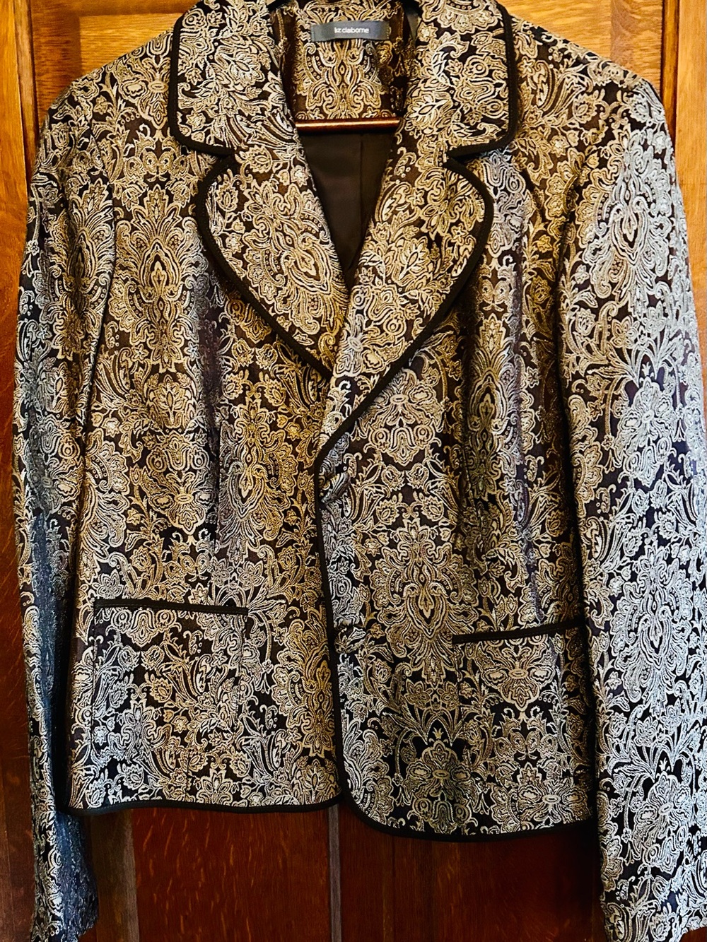 Liz Claiborne Black and Gold Metallic Brocade Blazer